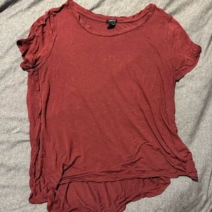 Rue 21 maroon shirt